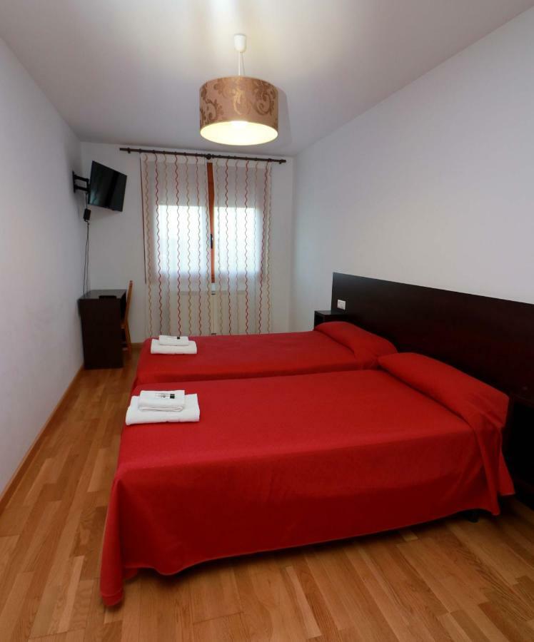 Apartamentos Casas Novas Silleda Buitenkant foto